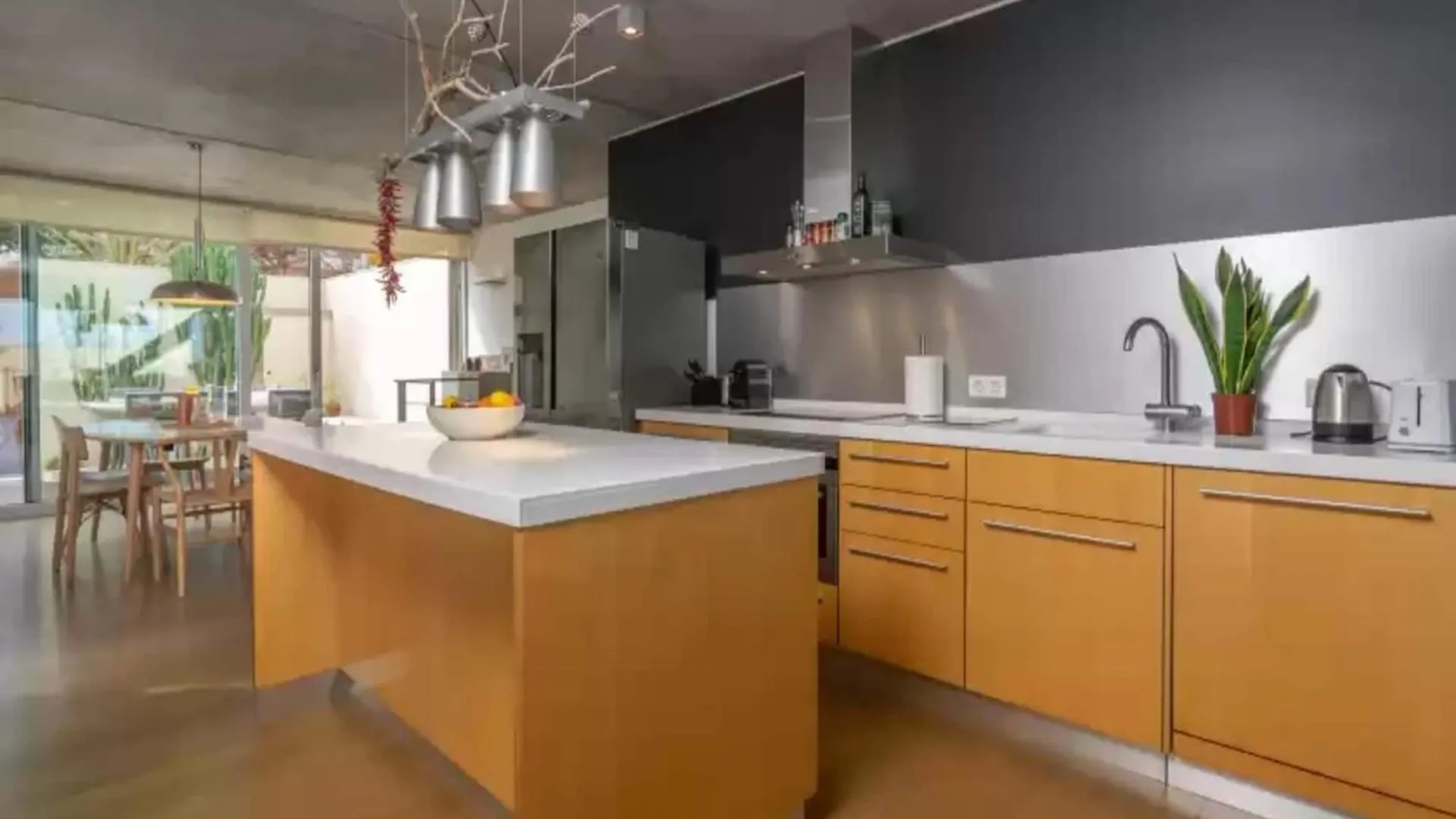 Domek alpejski Modern Apartment With Balcony Can Picafort  Hiszpania
