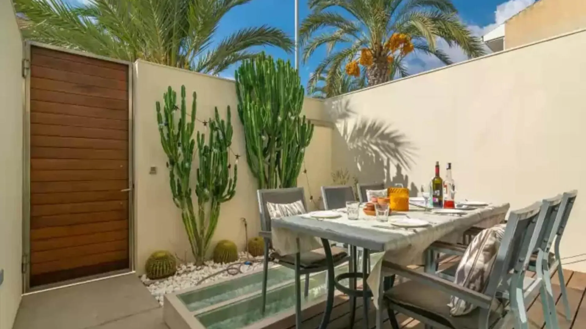 Modern Apartment With Balcony Can Picafort  Dağ evi